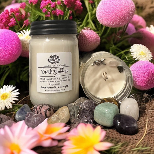 Earth Goddess Crystal Reveal Candle - Cypress & Fig