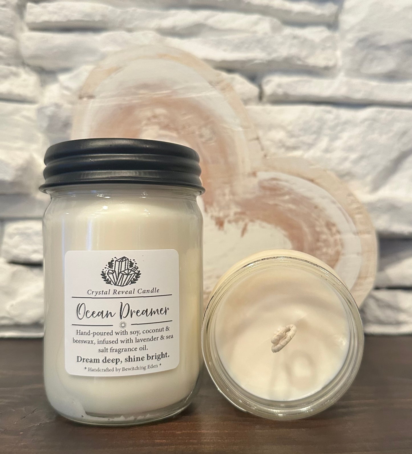 Ocean Dreamer Crystal Reveal Candle - Lavender & Sea Salt