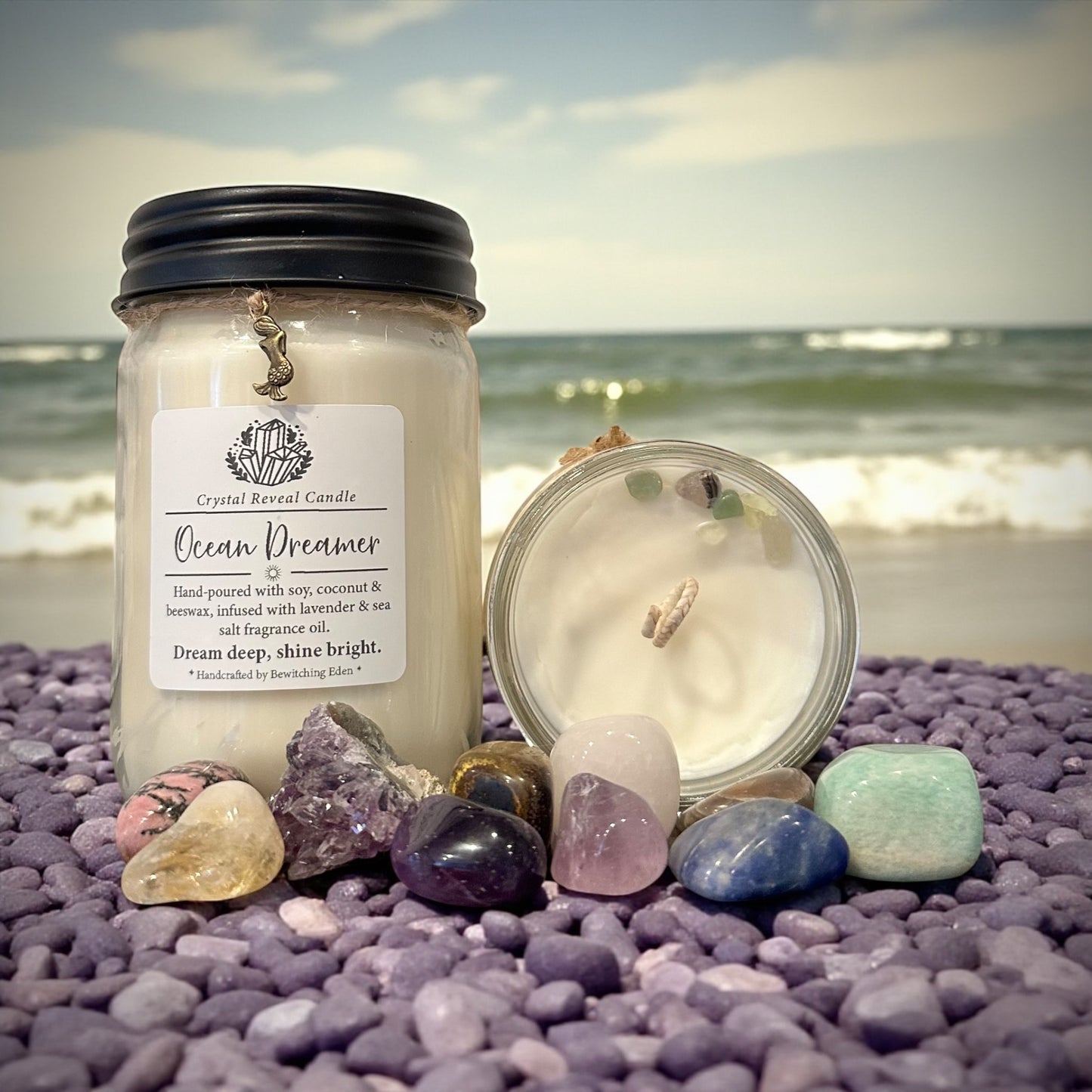 Ocean Dreamer Crystal Reveal Candle - Lavender & Sea Salt